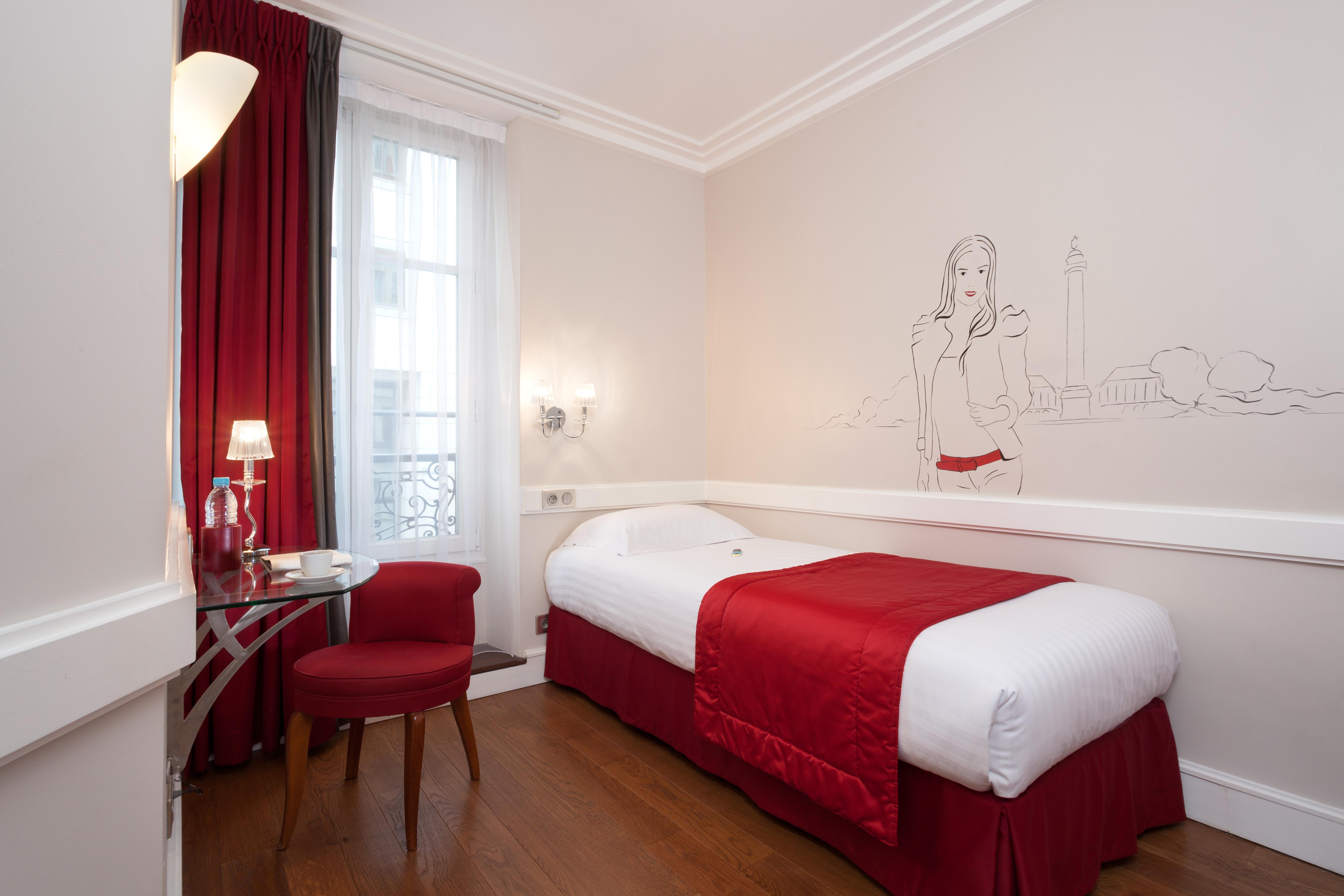 Hotel Sleeping Belle - Gare De Lyon Bastille Paris Exterior foto